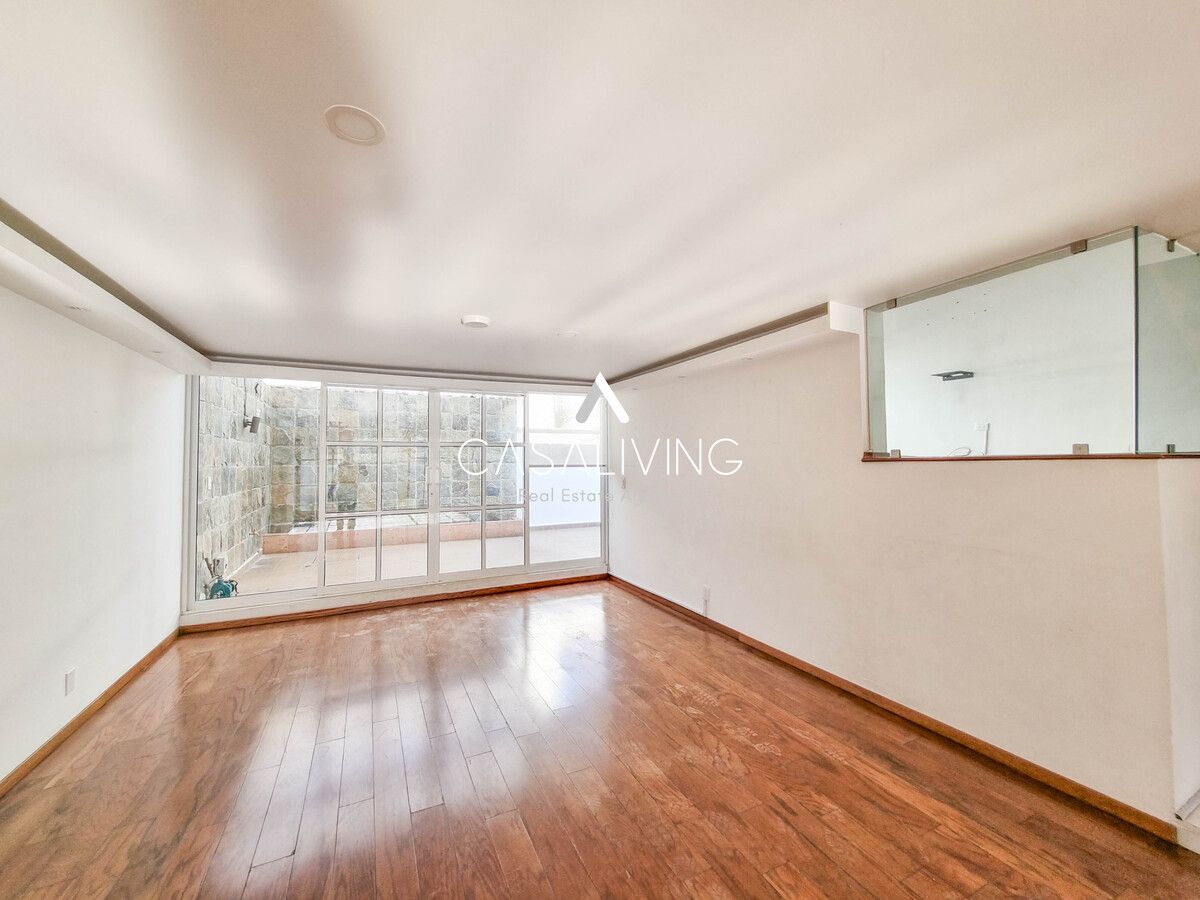 4 de 16: Sala comedor