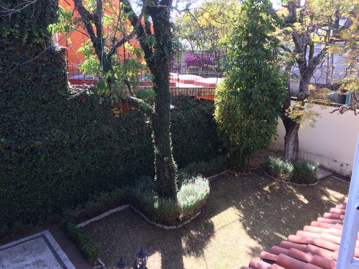 16 de 18