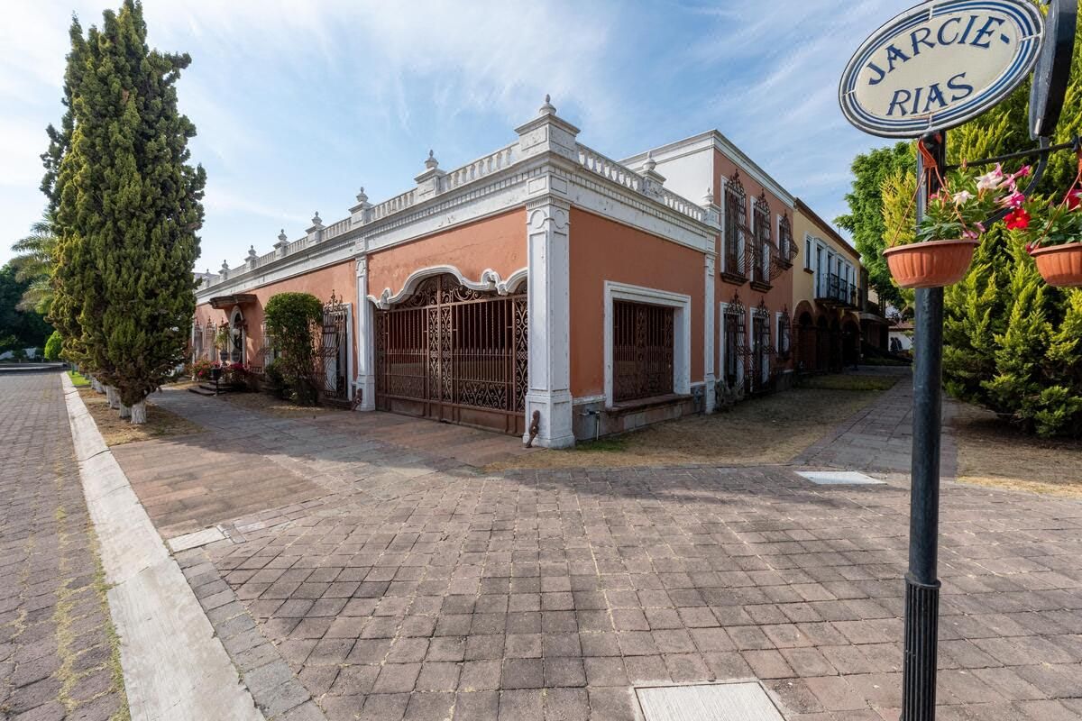 Venta de Residencia Estilo Neoclasico Mexicano en Puebla