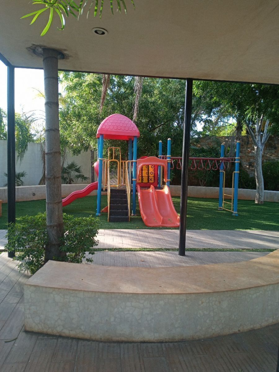 17 de 17: Área Infantil