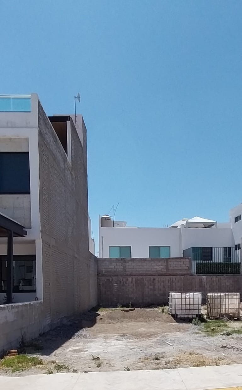 1 de 3