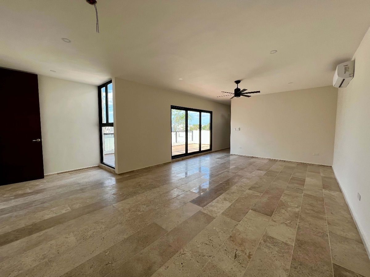 17 de 33: RECÁMARA MASTER EN PLANTA ALTA