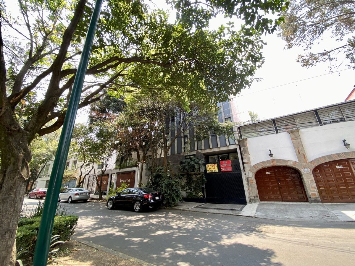 4 de 48