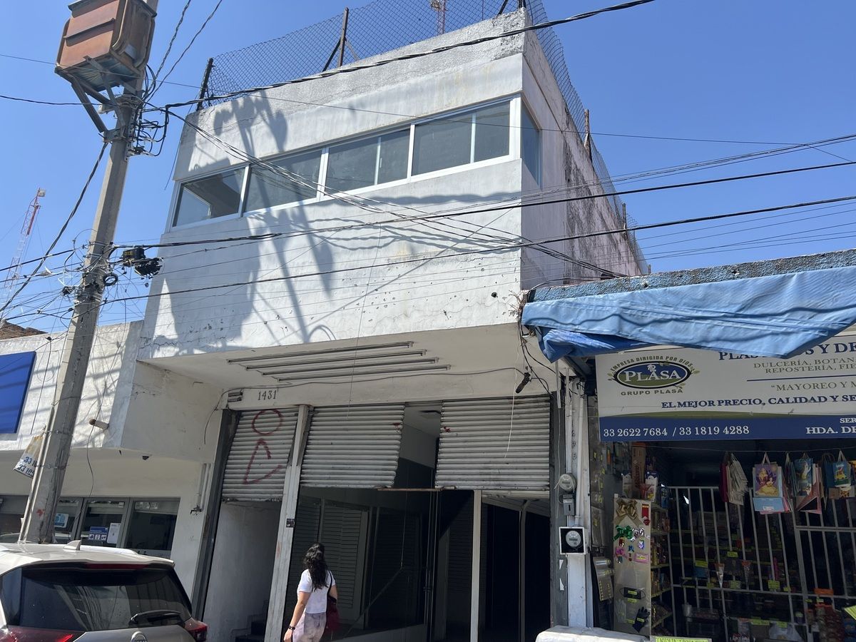 1 de 16