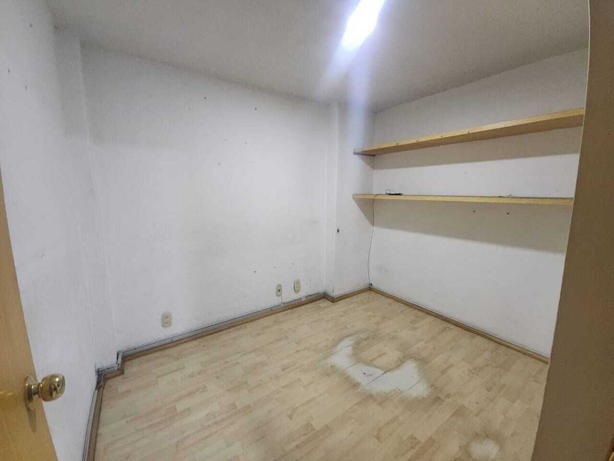 4 de 7