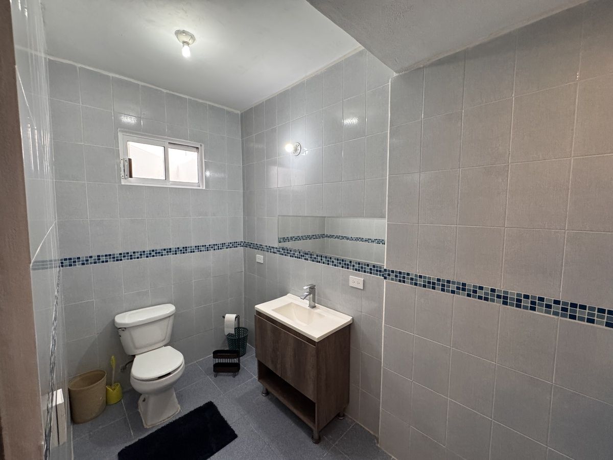 22 de 24: Baño Recamara 2