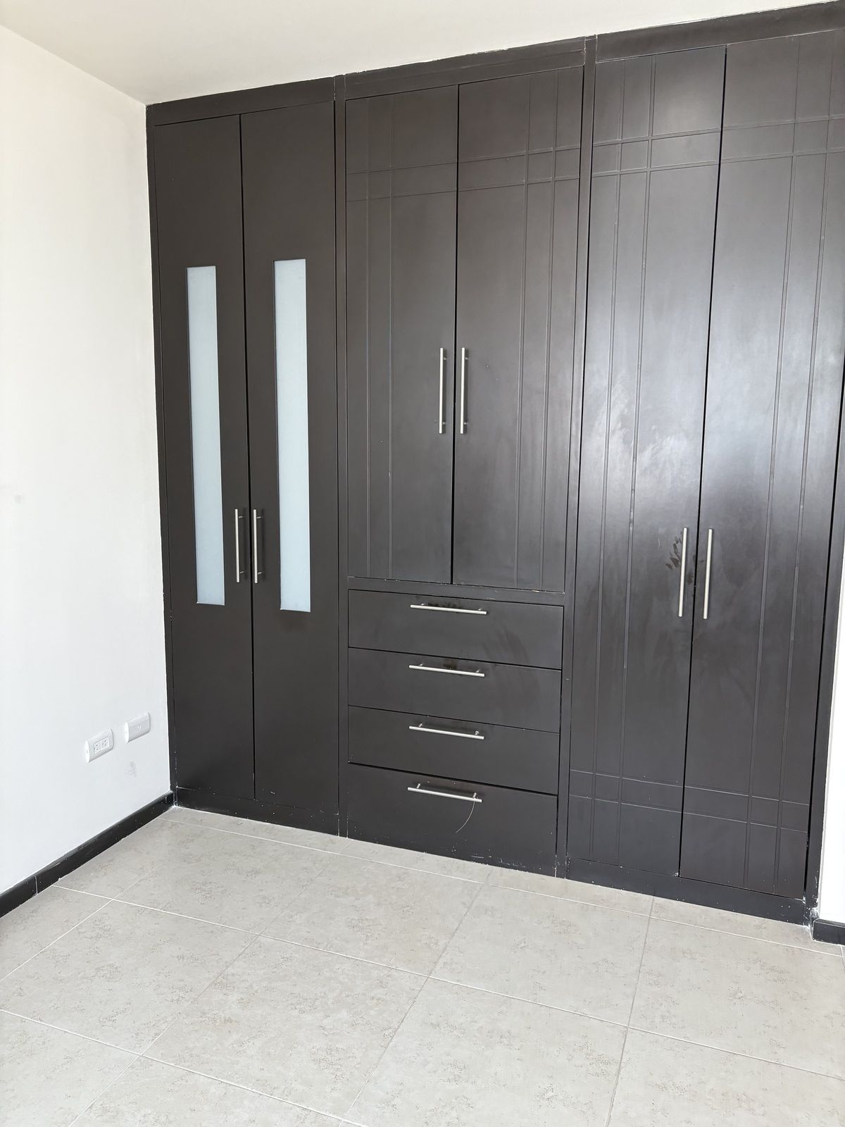 3 de 19: closet