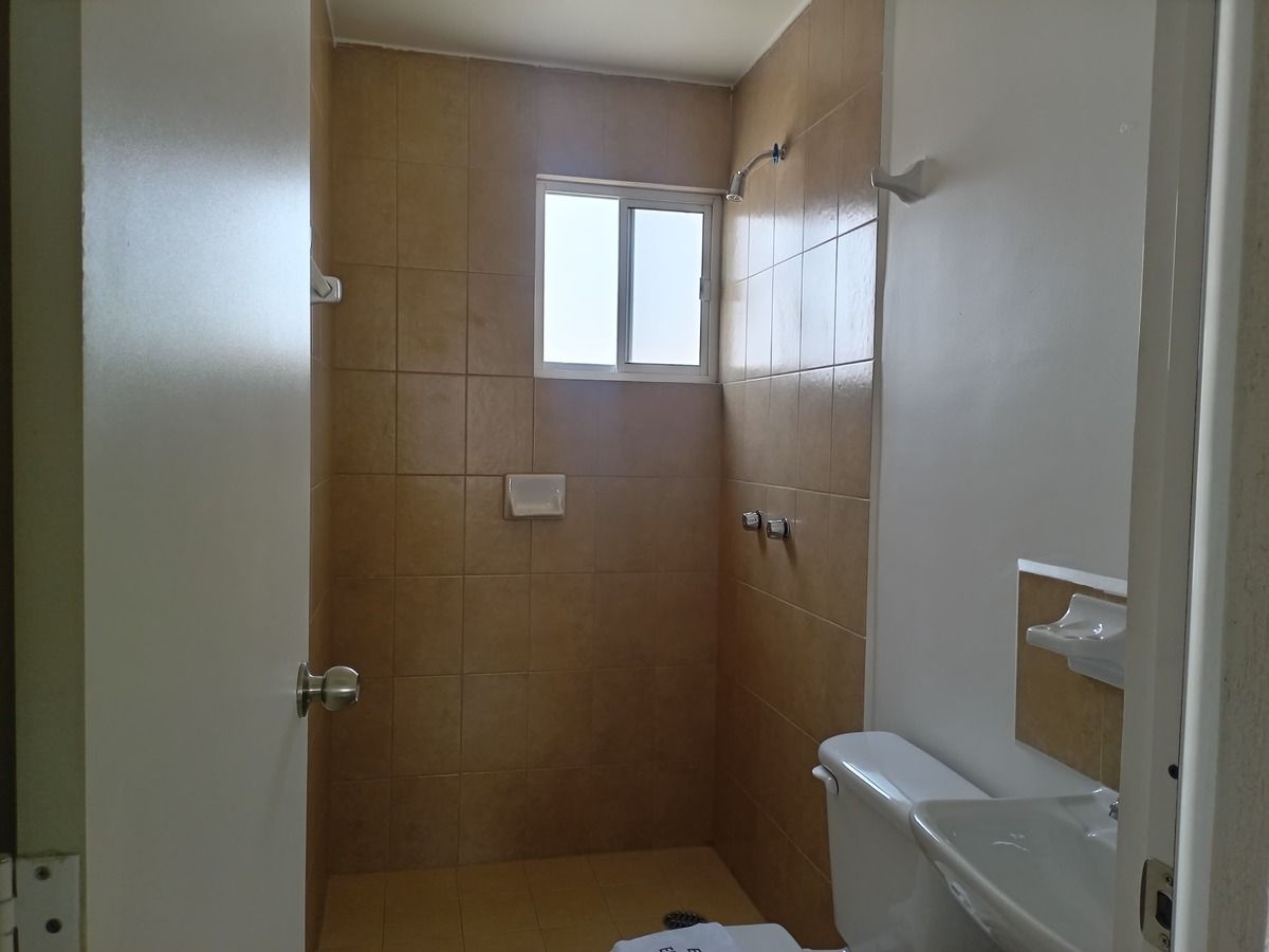 9 de 16: Baño