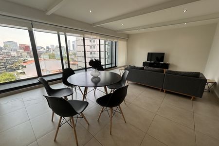 Apartamento em Arquímedes com 3 quartos