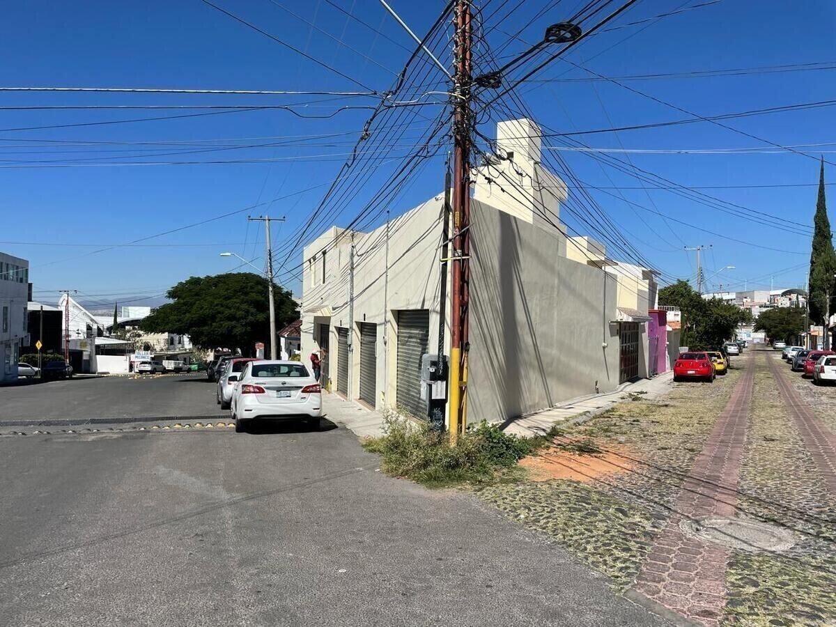 3 de 13