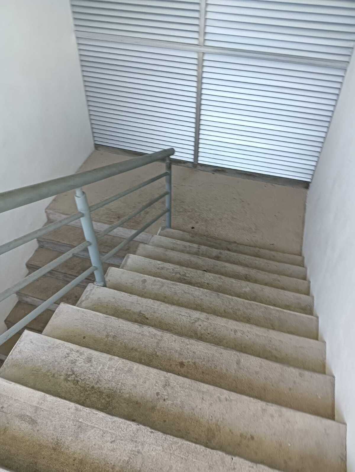 2 of 6