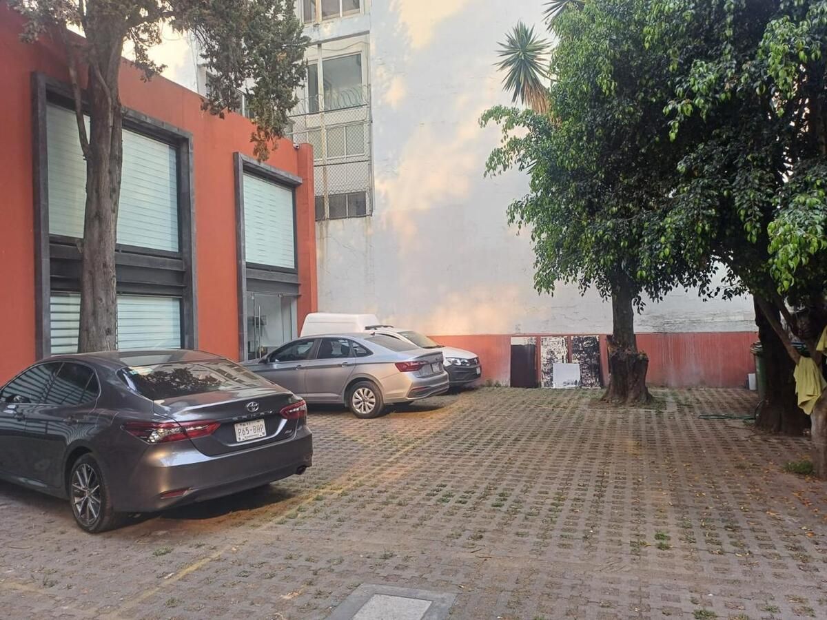 1 de 16