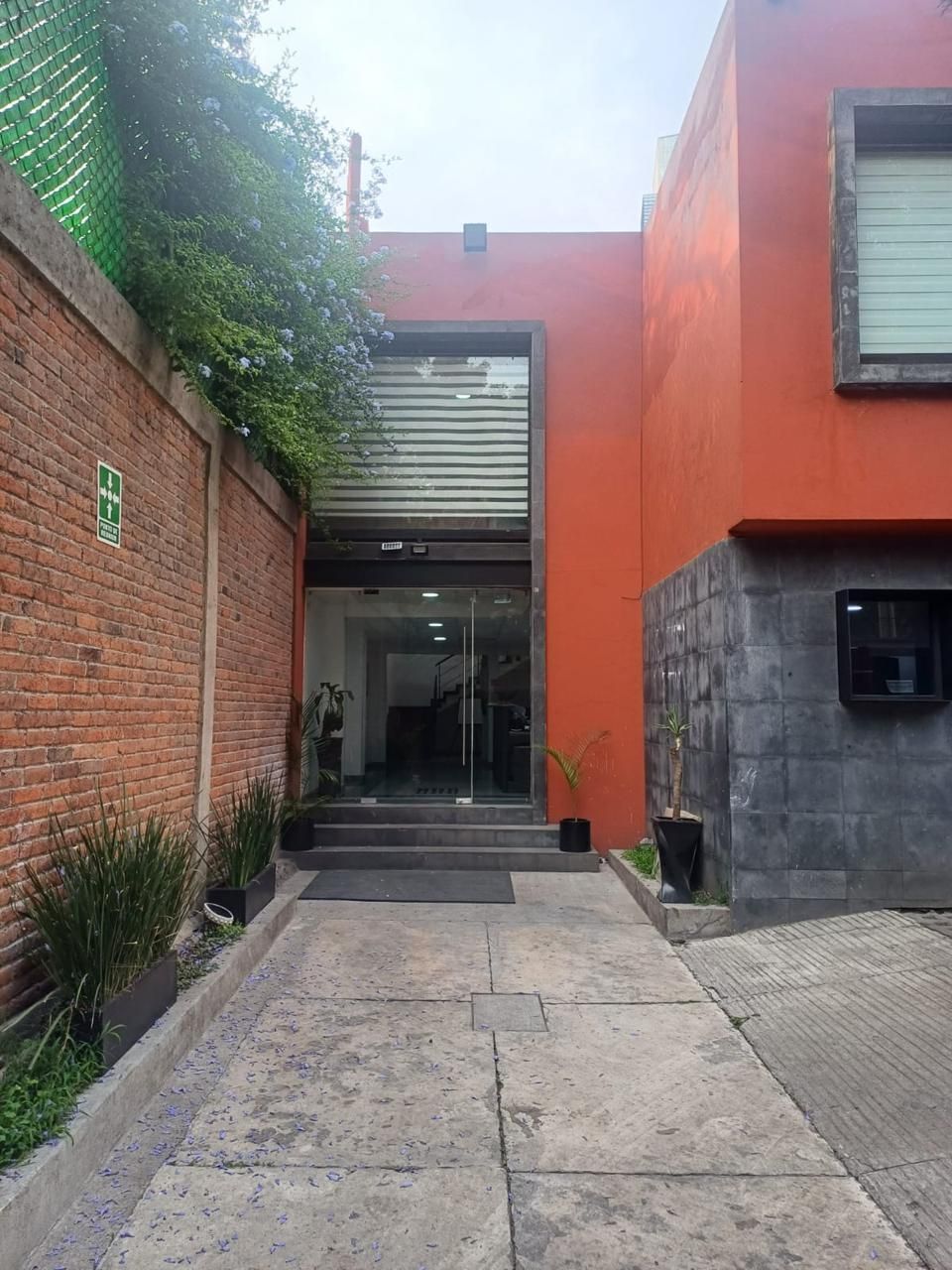 2 de 16
