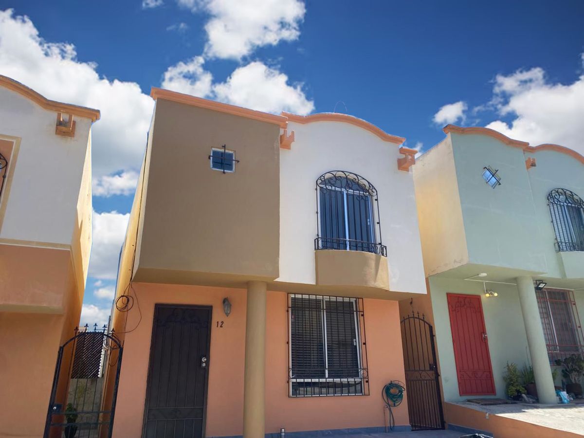 FACHADA 1