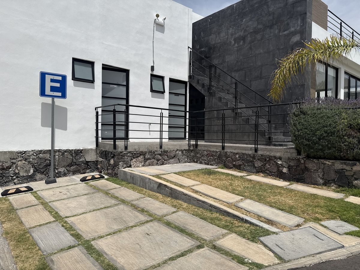 28 de 30