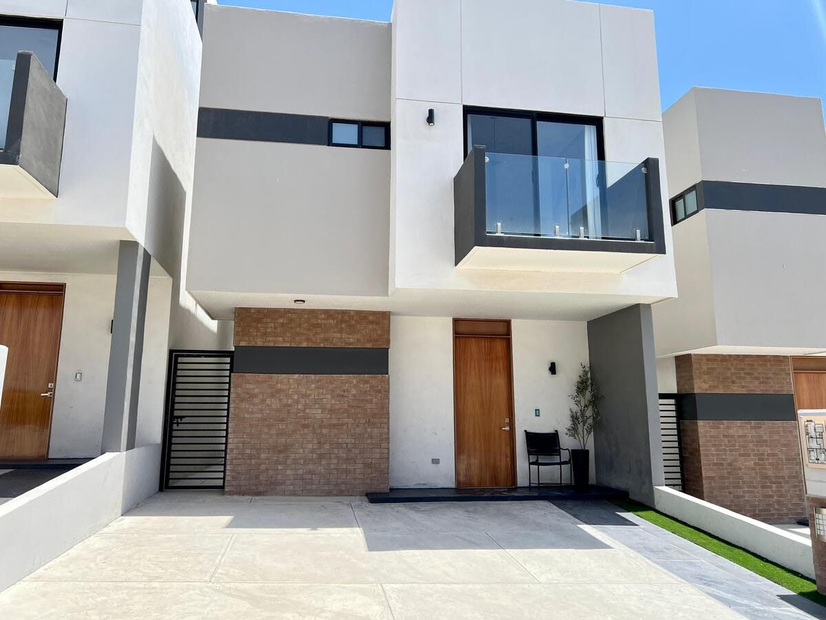 Casas en venta en Mar Abierto Residencial en Santa Teresita.
