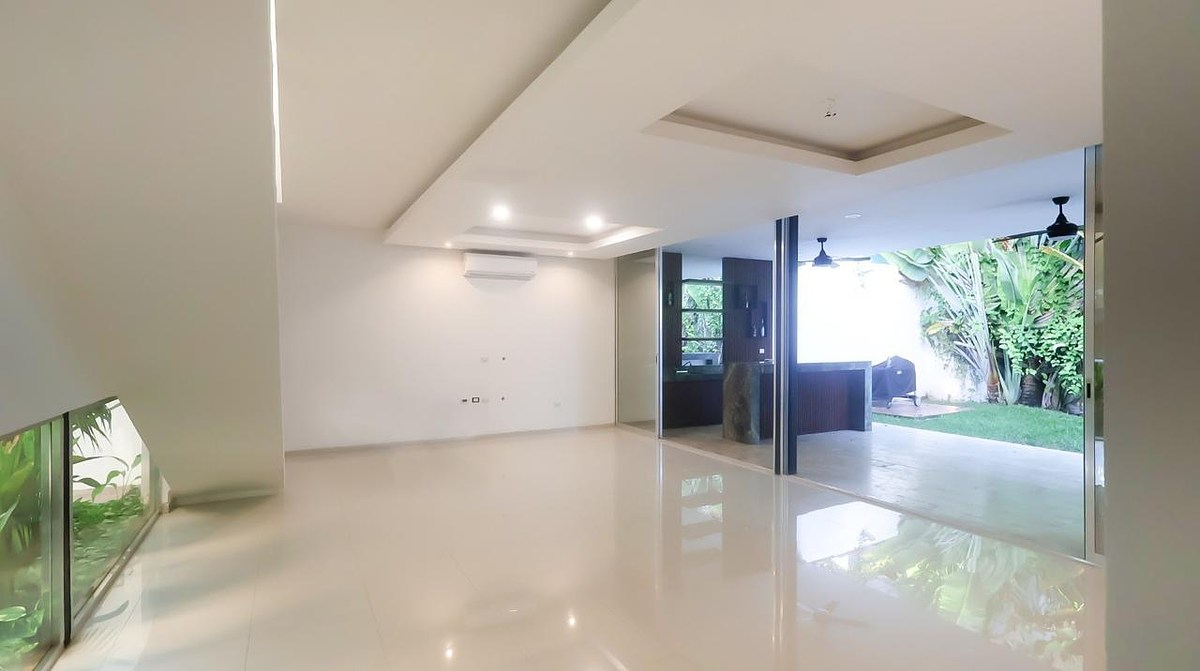 3 de 11: SALA - COMEDOR