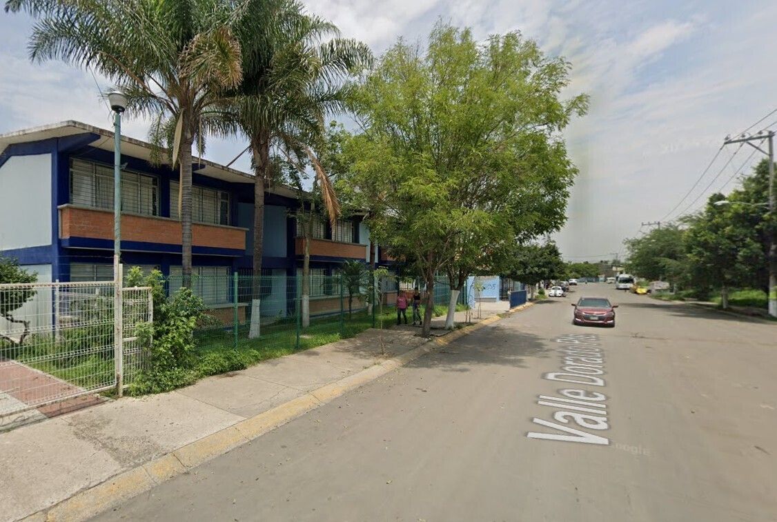 5 de 9: Escuelas cercanas