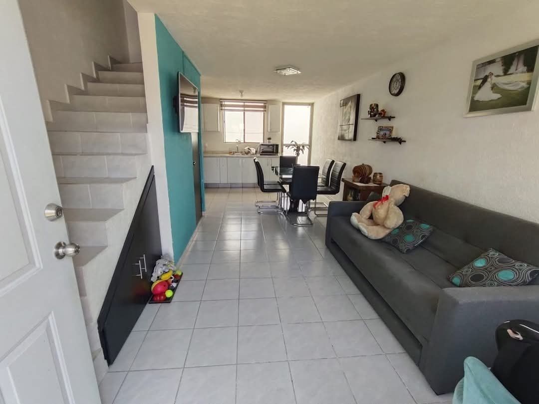 2 de 9: SALA