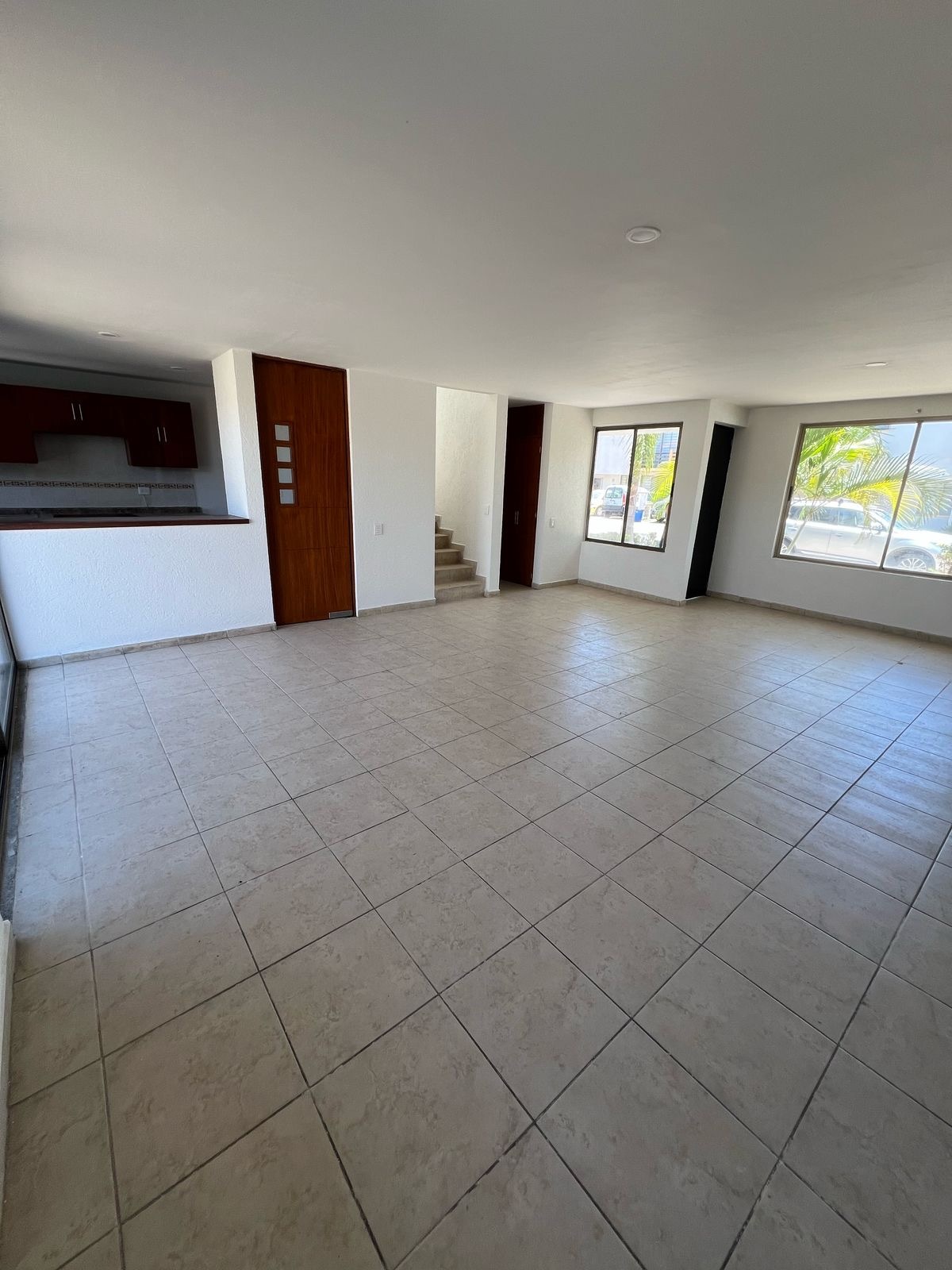 5 de 14: Sala comedor
