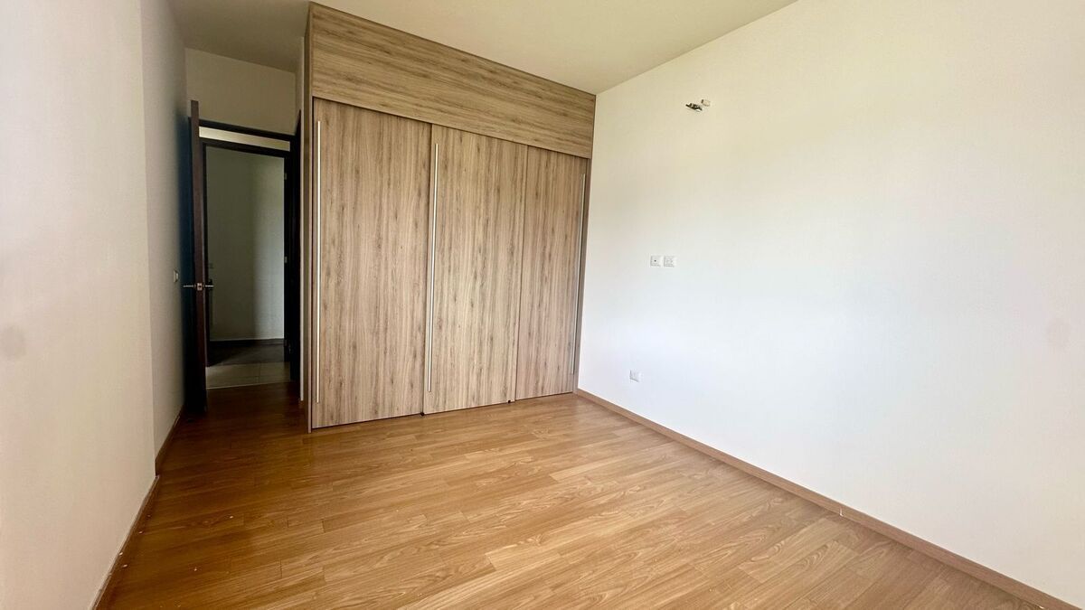 33 de 41: clóset de rec. ppal