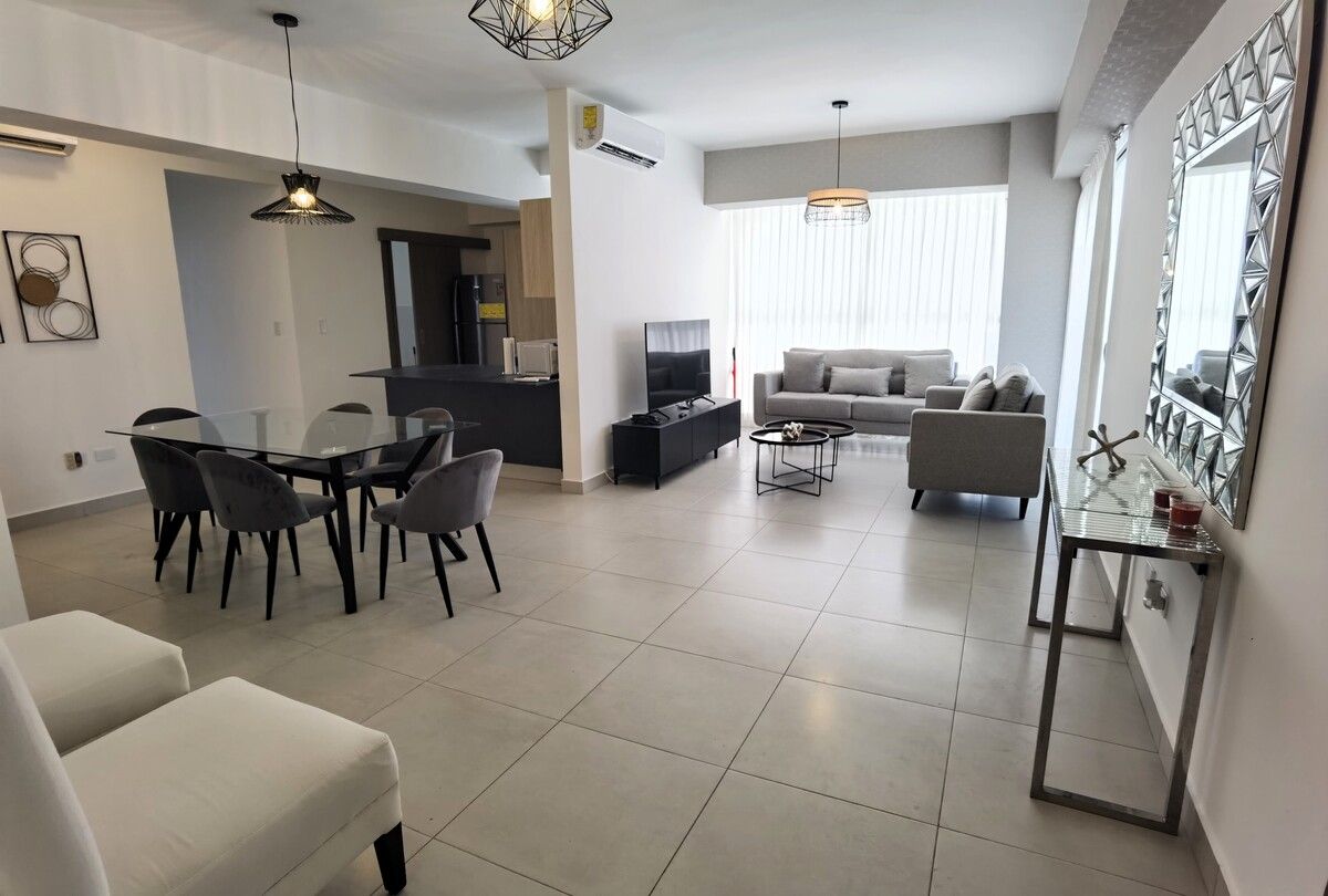 1 de 14: Sala - Comedor