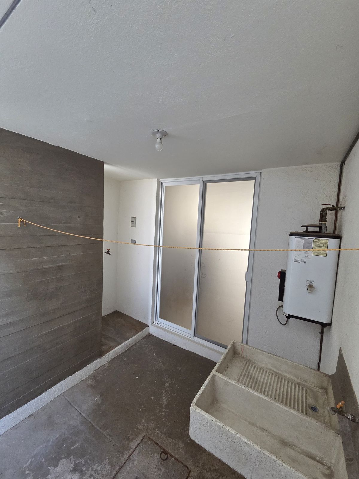 Cuarto de lavado / cuarto de servicio