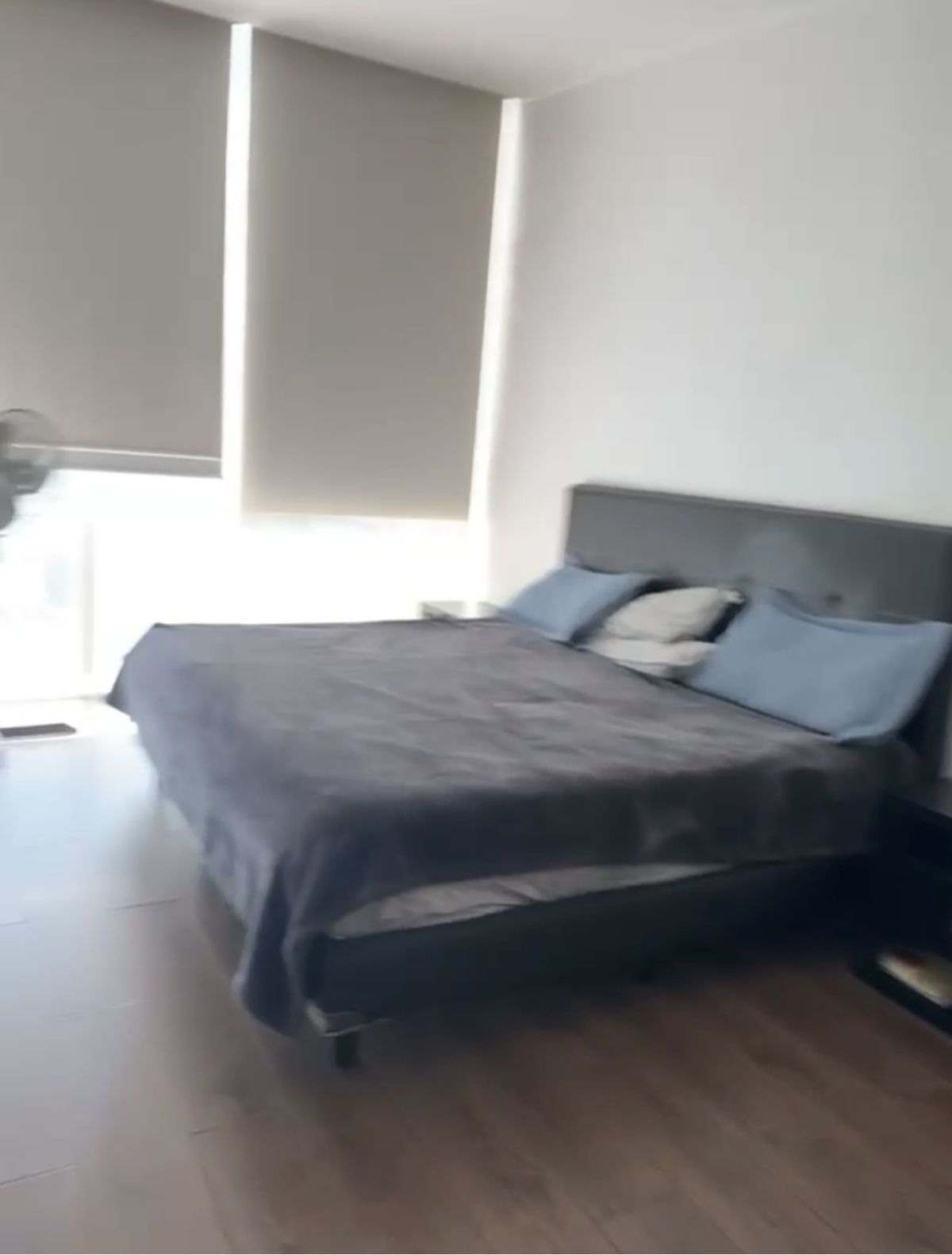 2 de 4