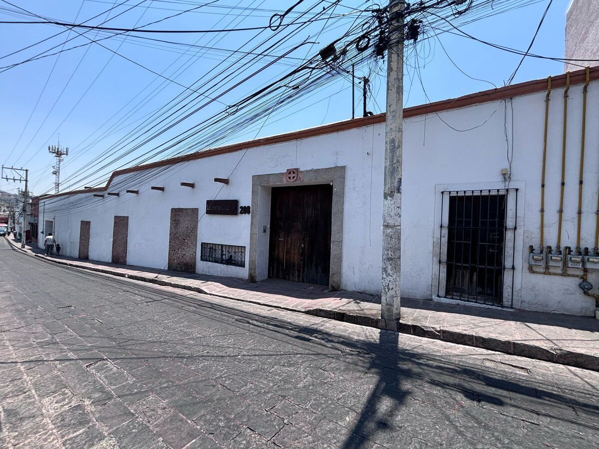 28 de 35