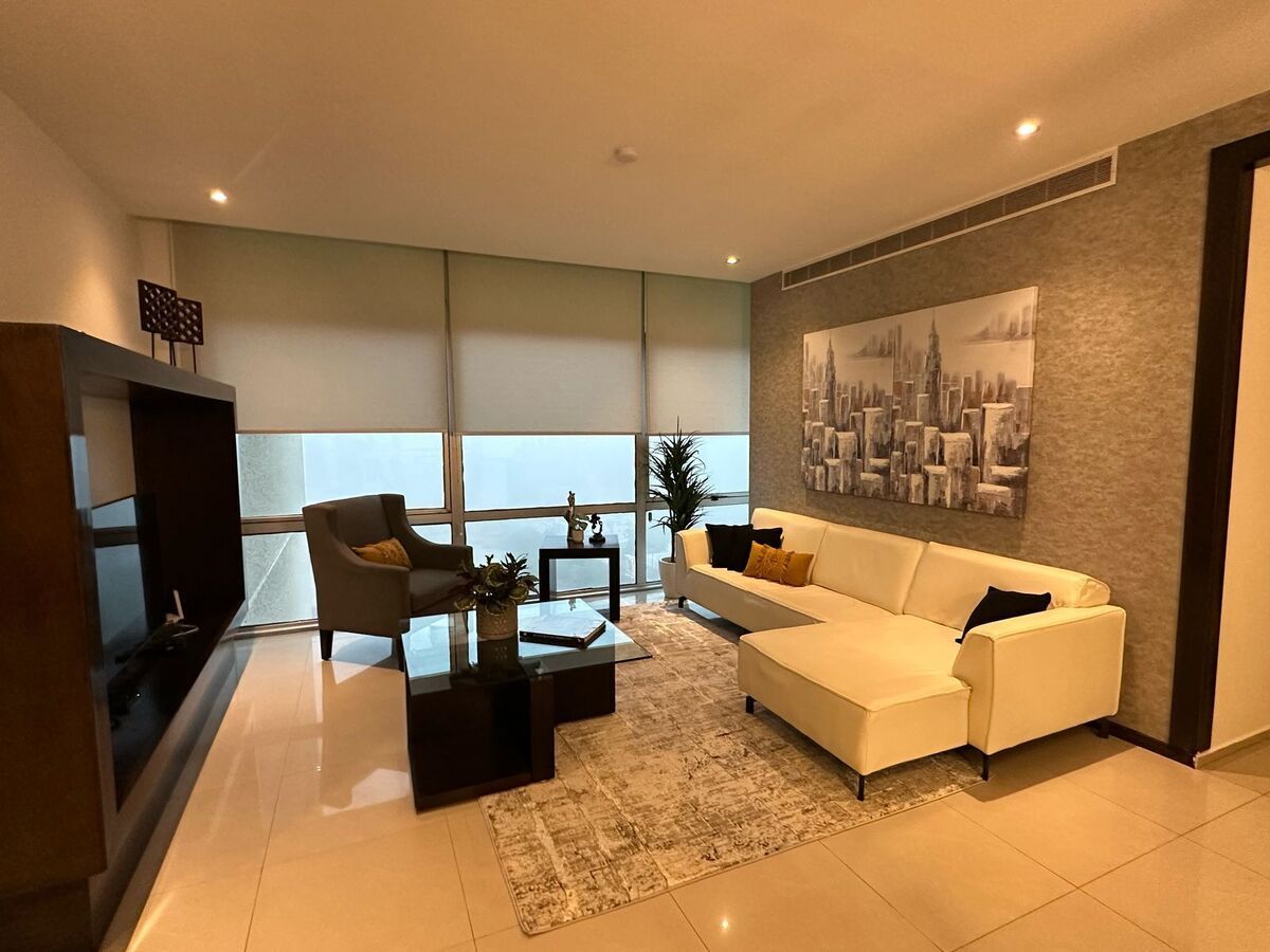 1 de 21: Sala