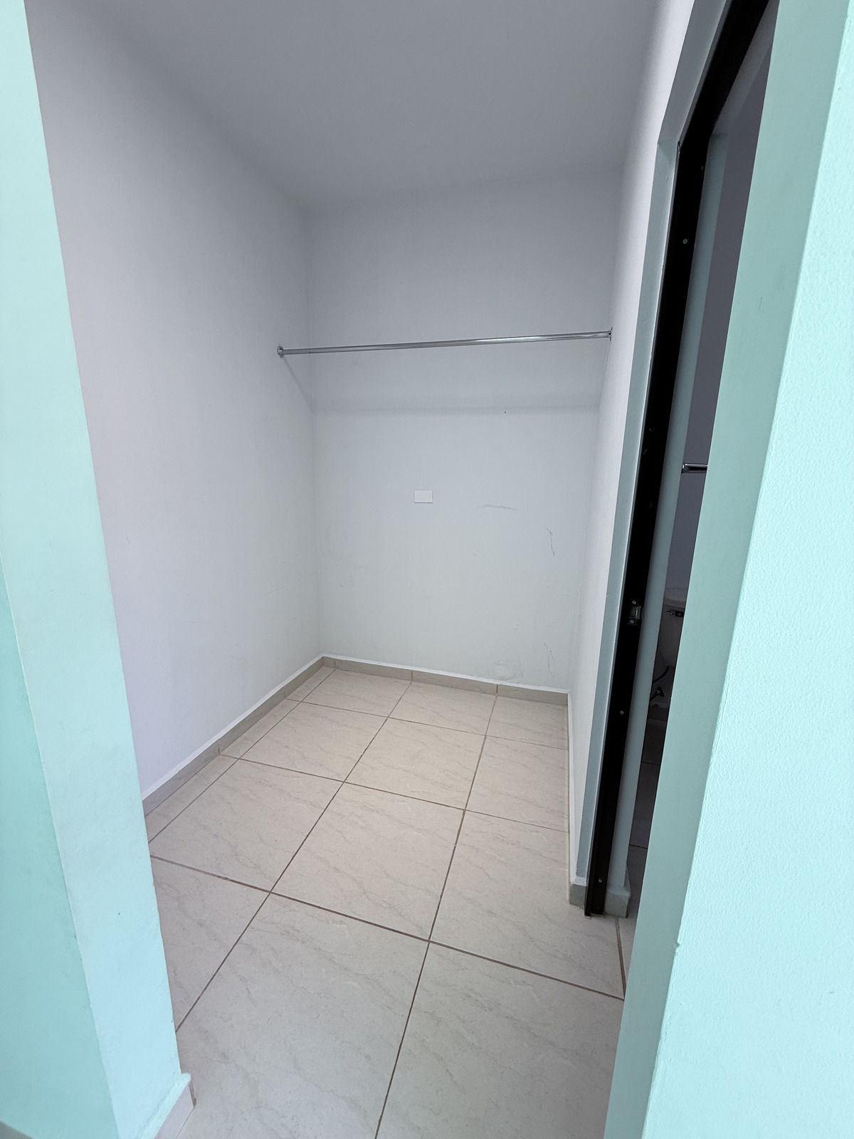 10 de 19: Closet recamara principal
