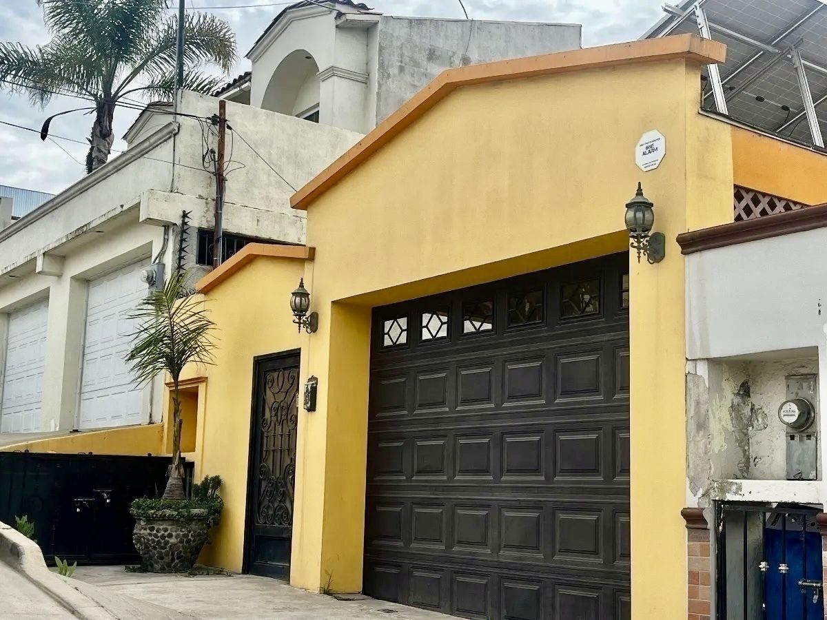 1 of 17: Vista exterior