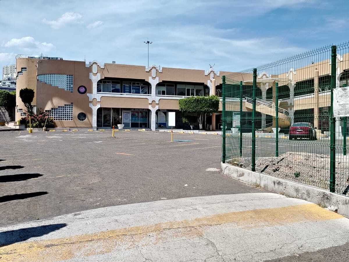 21 de 23
