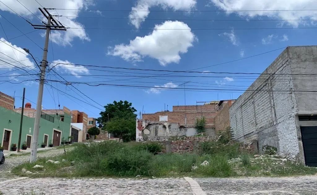 1 de 3