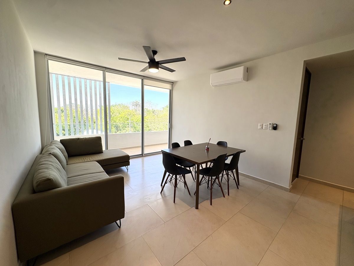 1 de 37: sala y comedor para 6 personas