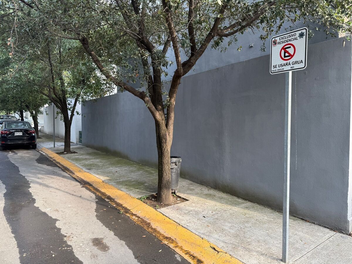 28 de 32