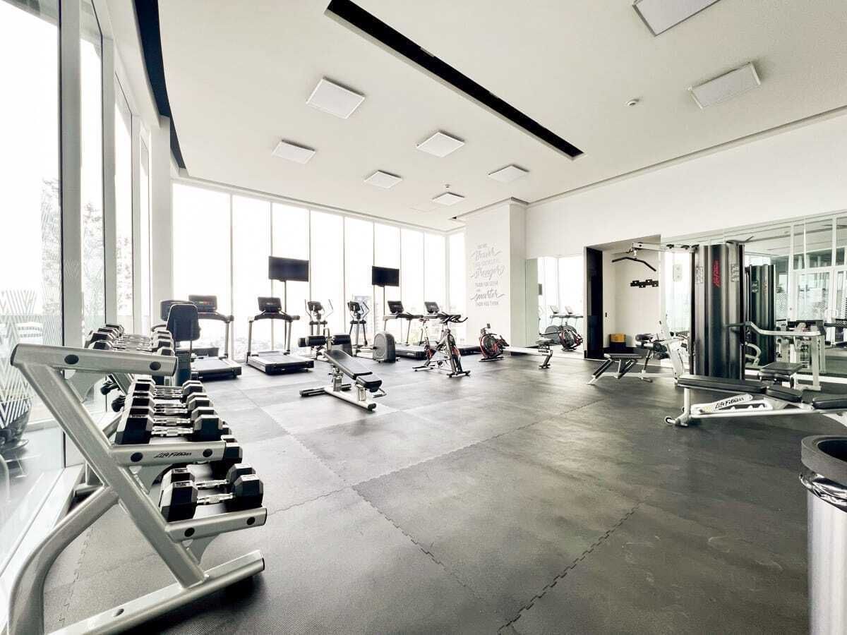 13 de 15: Gimnasio
