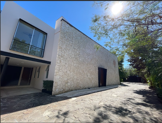 Se Vende Casa con Alberca en Cholul, Merida Yucatán