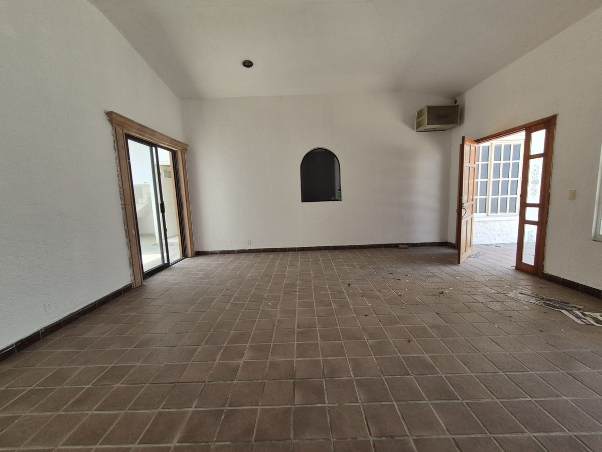 26 de 46: Sala /comedor