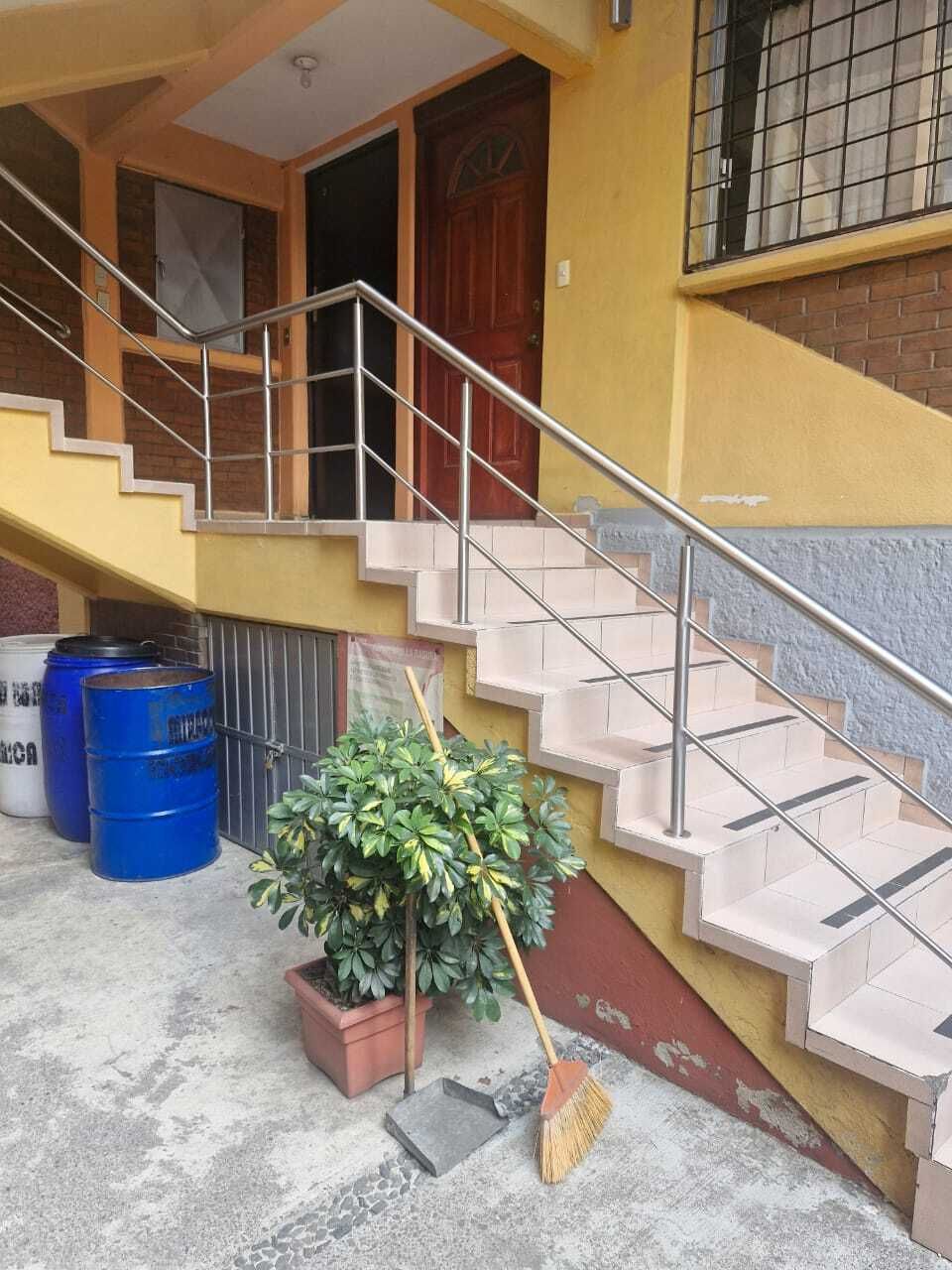 3 de 18