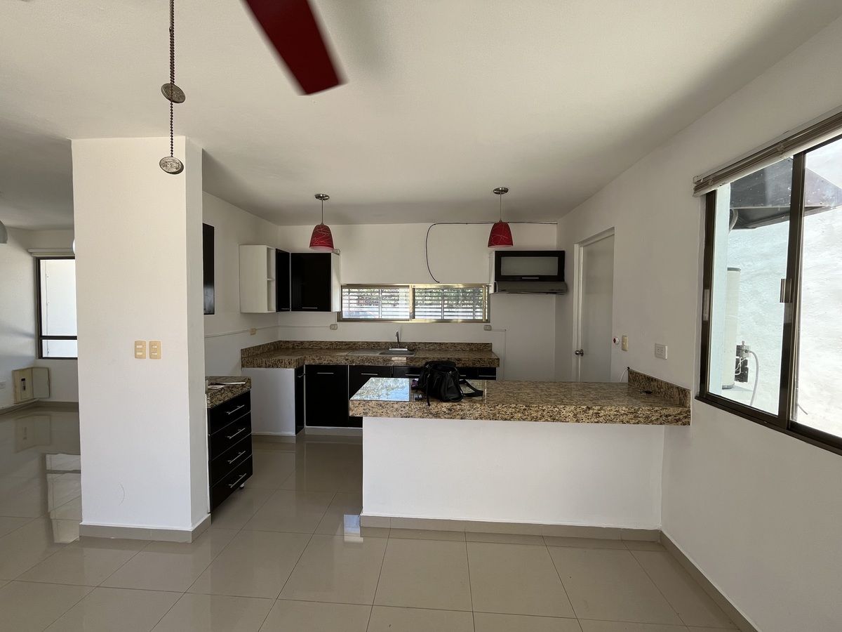 5 of 27: cocina