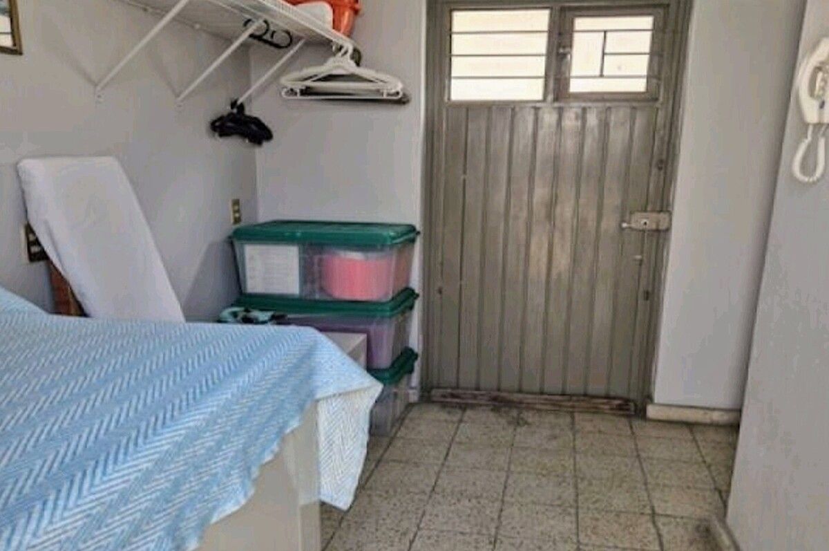 13 de 16