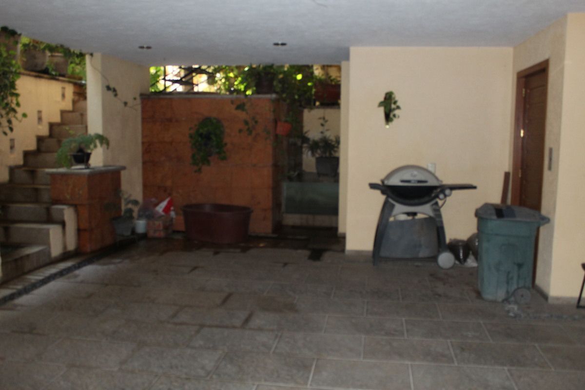 12 de 47: Estacionamiento en sótano