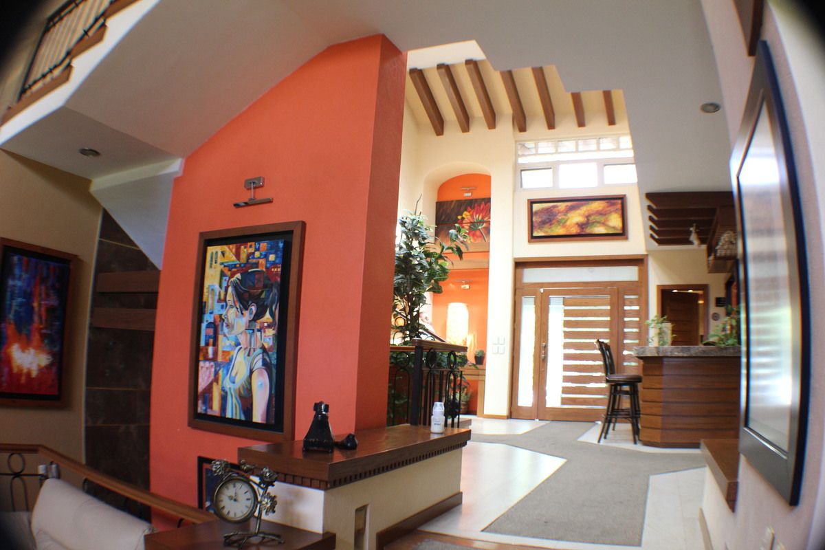 34 de 47: Vista Sala a Entrada