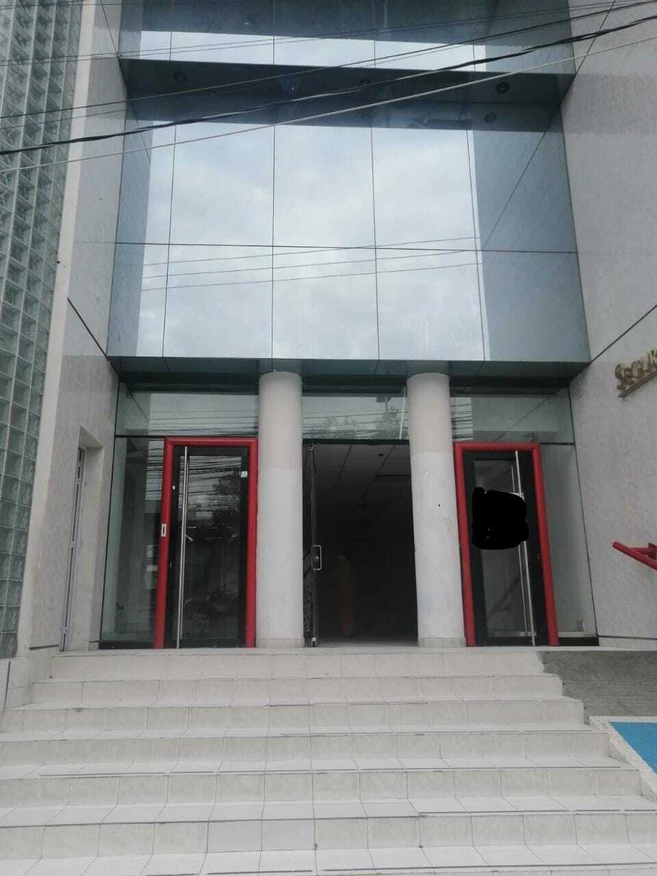 3 de 13
