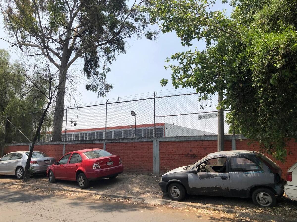 2 de 30: EDIFICIO DE BIMBO AZCAPOTZALCO