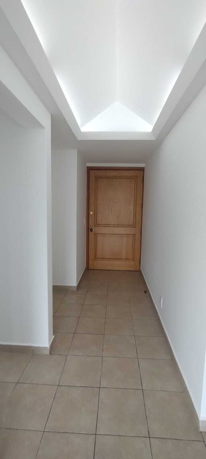 9 de 44