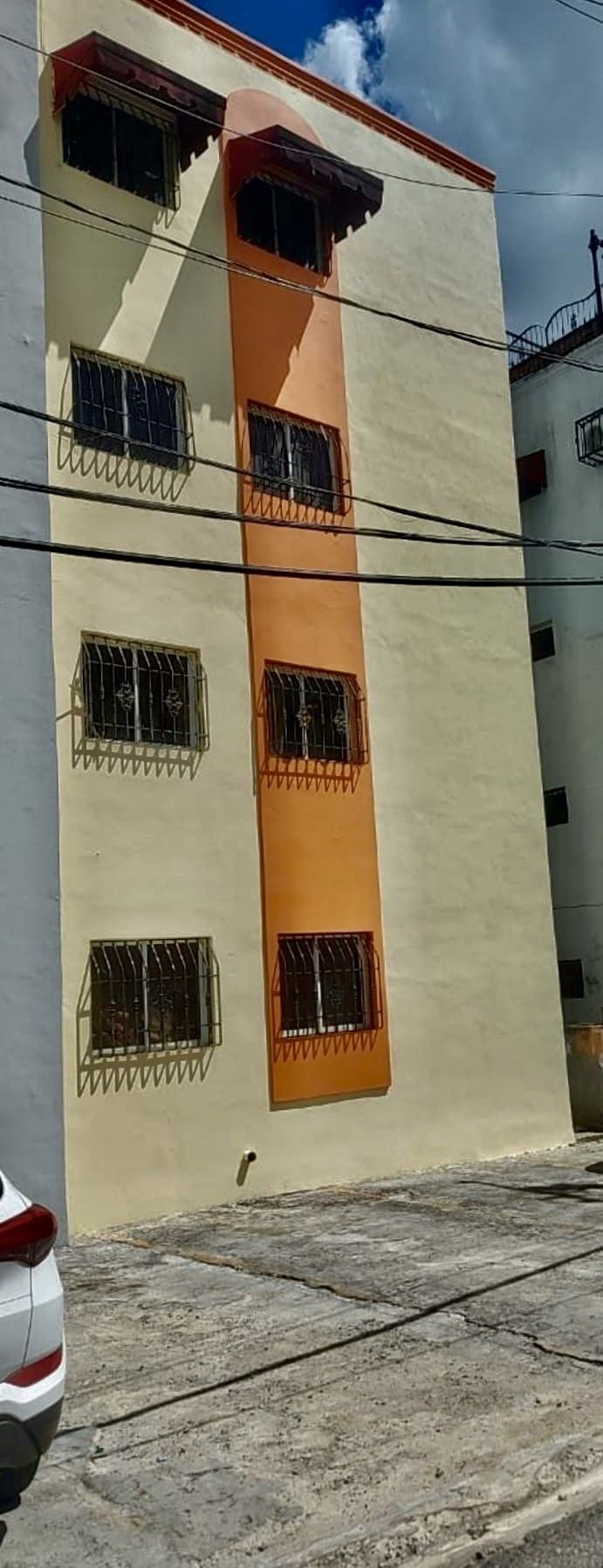 4 de 23