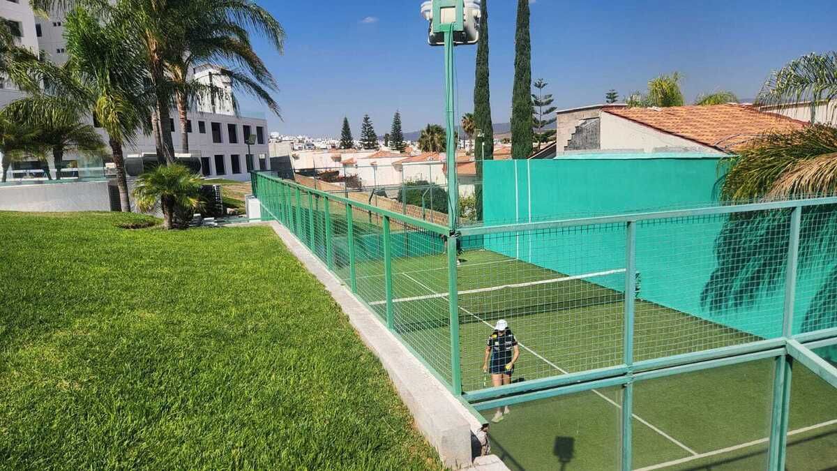 21 de 23