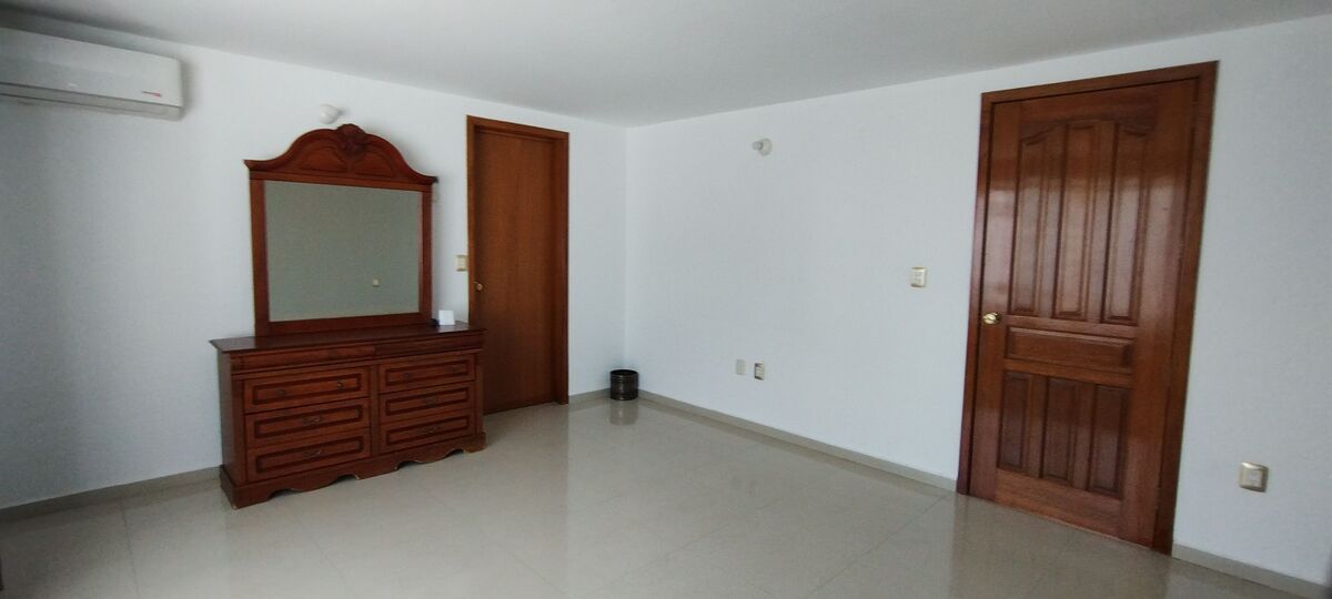 18 de 34: Recamara Secundaria 1